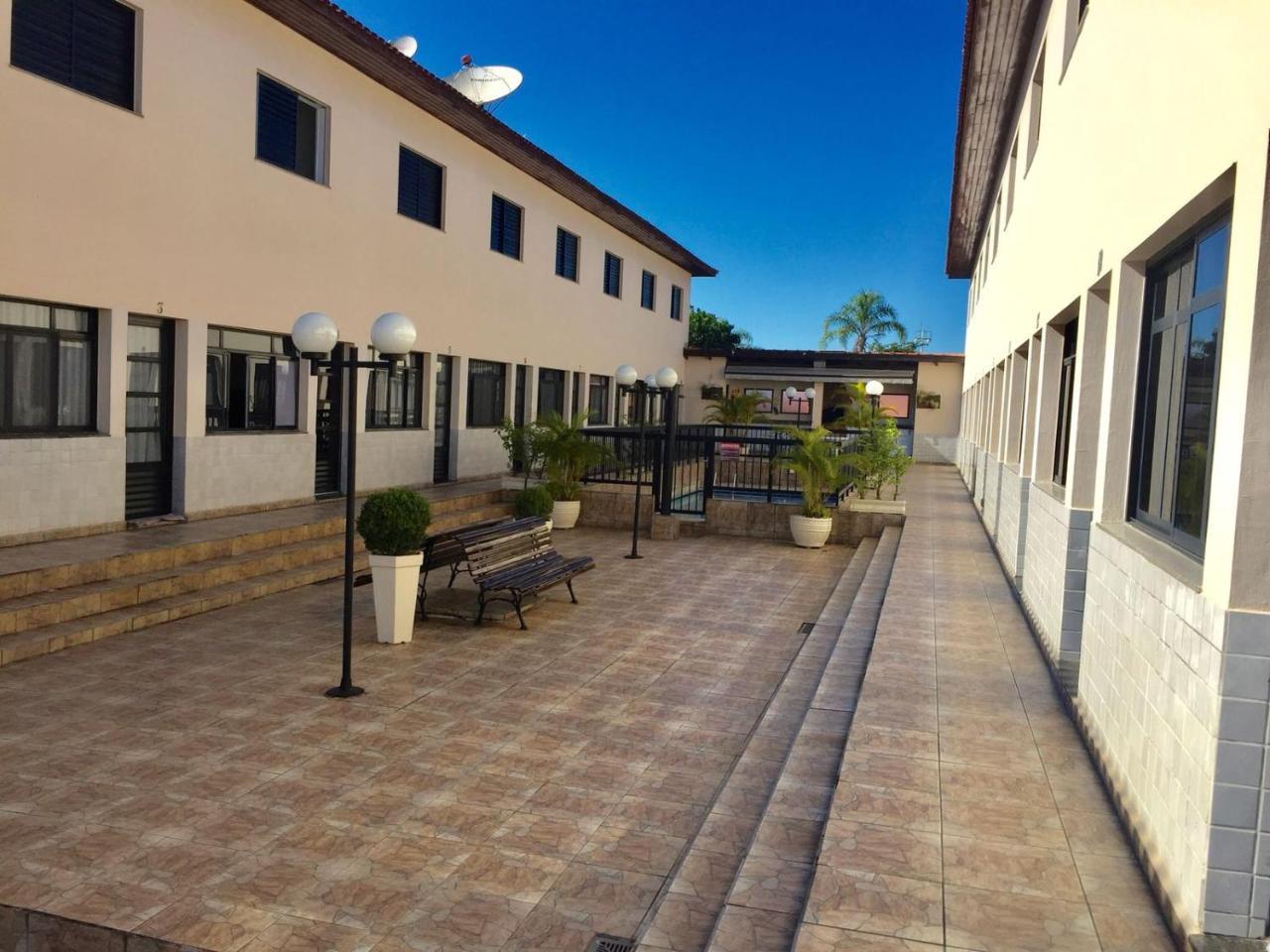 Villagio Em Bertioga Extérieur photo