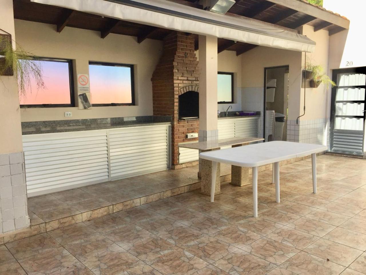 Villagio Em Bertioga Extérieur photo